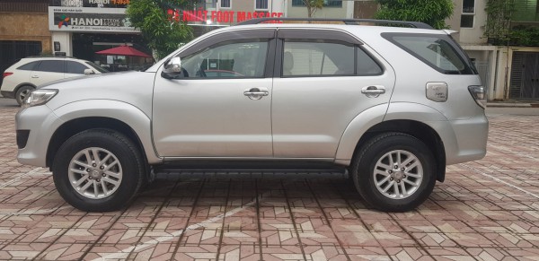 Toyota Fortuner Bán Toyota Fortune 2.7V màu bạc 2014