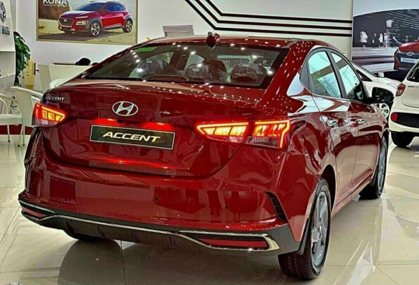 Hyundai Accent HYUNDAI ACCENT KHUYẾN MÃI CHƯA TUENGF CÓ