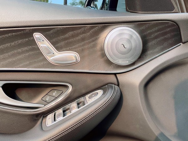 Mercedes-Benz 200 CHÍNH CHỦ CẦN BÁN XE MERCEDES C200