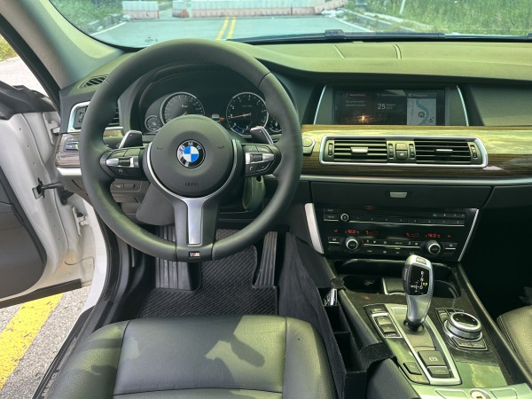 BMW 528 Cần Bán Xe BMW 528i GT - SX: 2016.