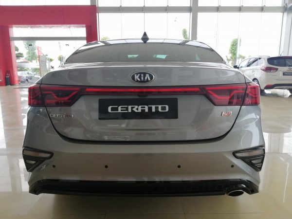 Kia Cerato Premium - Xám Kim Loại - Quảng Ninh