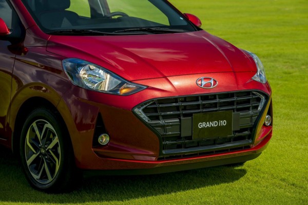 Hyundai i10 Hyundai i10 - ông vua xe đô thị