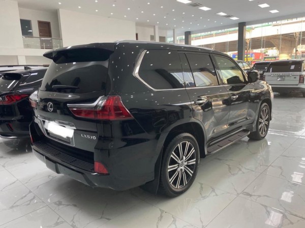 Lexus LX 570 Bán Lexus LX570 sản xuất và đăng ký cuối