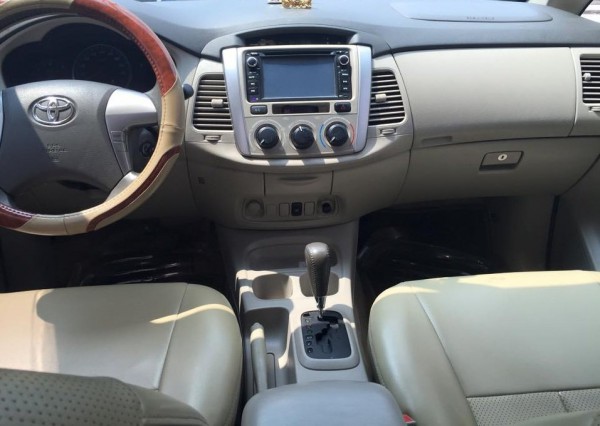 Toyota Innova Bán Innova G 2014 tự động ghi bạc