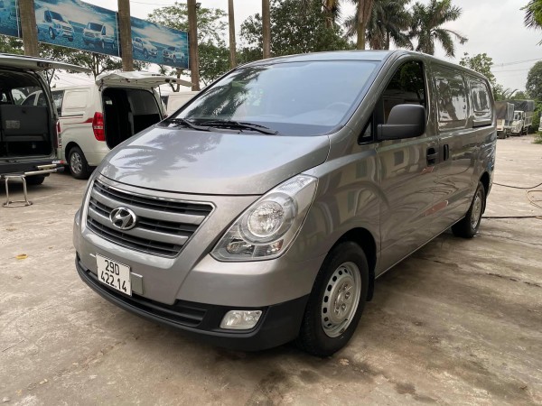 Hyundai Starex Bán Huyndai starex van 3 chỗ,900kg 2016