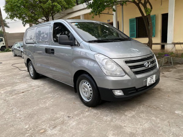 Hyundai Starex Bán Huyndai starex van 3 chỗ,900kg 2016