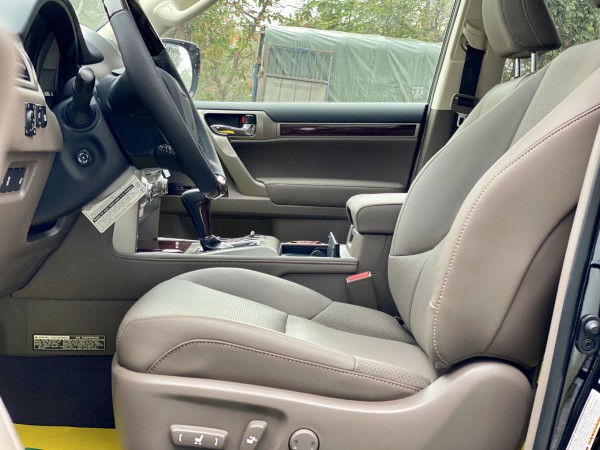 Lexus GX 460 nhập mỹ sản xuất 2019 bản luxury Full đồ