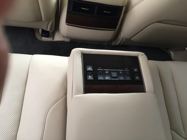 Lexus LX 570 Lexus Lx570 2016 nhập mỹ,xe giao ngay