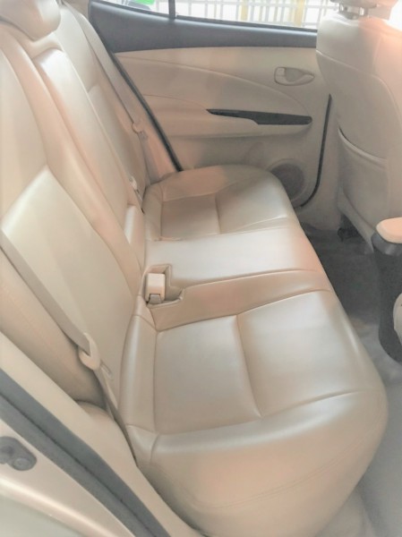 Toyota Vios MT sx 2019 dk 2020 màu vàng cát