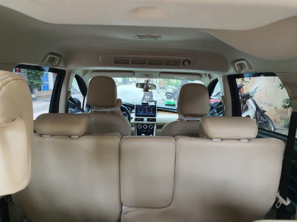 Mitsubishi Xpander 2019 tự động màu Nâu đồng đẹp