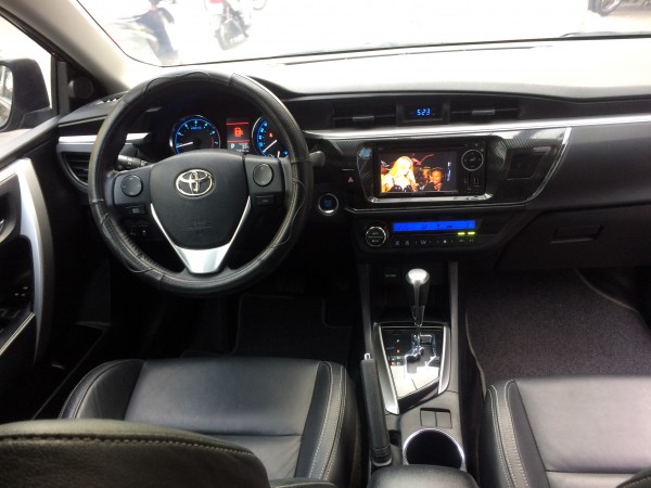 Toyota Corolla Altis Toyota Corolla altis 2.0V đời 2014