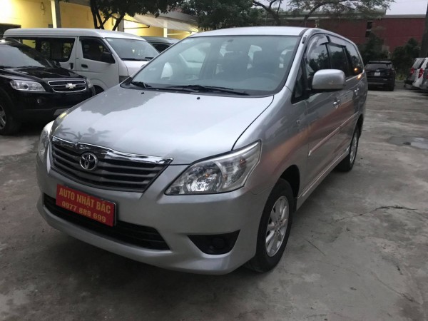 Toyota Innova Bán xe Toyota Inova đời cuối 2013,