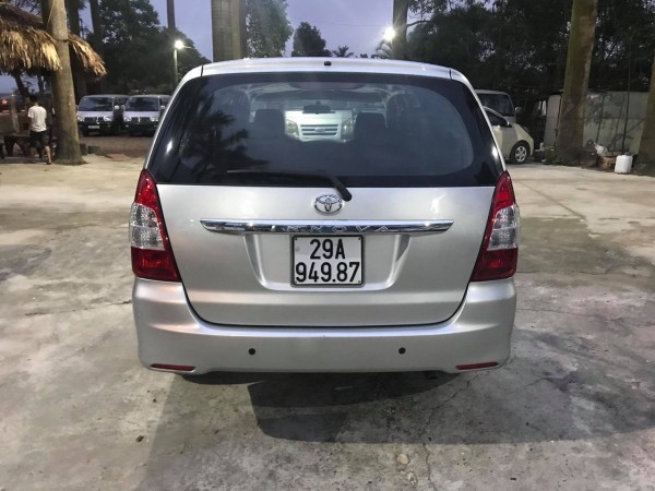 Toyota Innova Bán xe Toyota Inova đời cuối 2013,