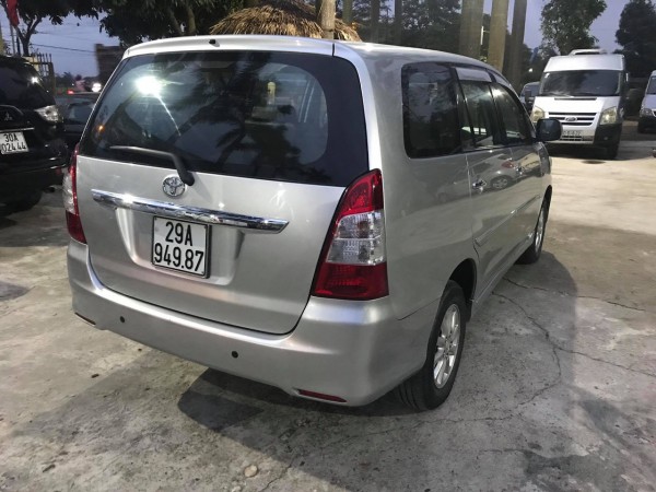 Toyota Innova Bán xe Toyota Inova đời cuối 2013,