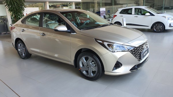 Hyundai Accent có sẵn giao ngay