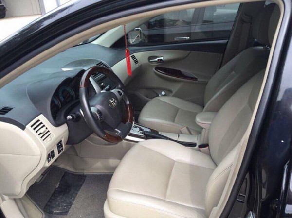 Toyota Corolla Corolla Altis 2.0V sản xuất 2013 cá nhân