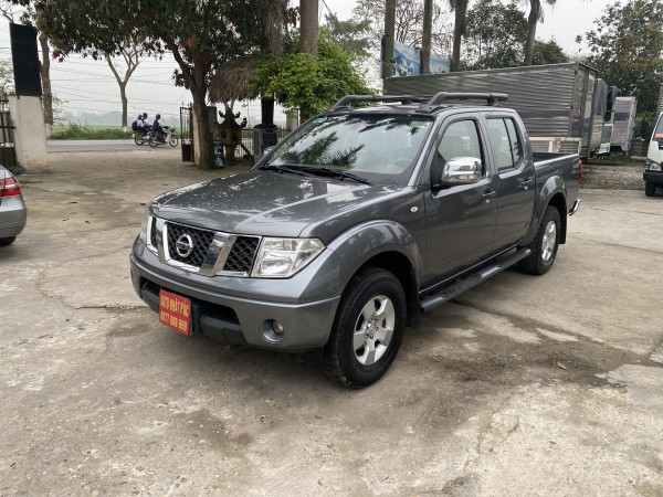 Nissan Navara Bán xe Nissan navana đời 2013 AT 2 cầu