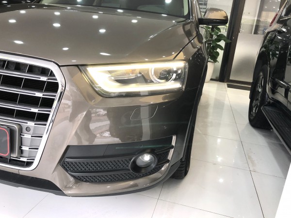 Audi Q3 model 2015 màu nâu nội thất kem