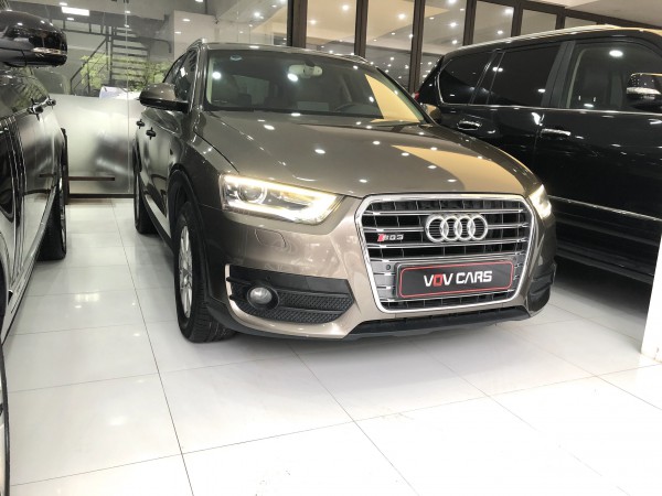 Audi Q3 model 2015 màu nâu nội thất kem