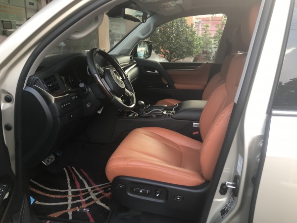 Lexus LX 570 Bán Lexus LX570 Super Sport màu vàng 18