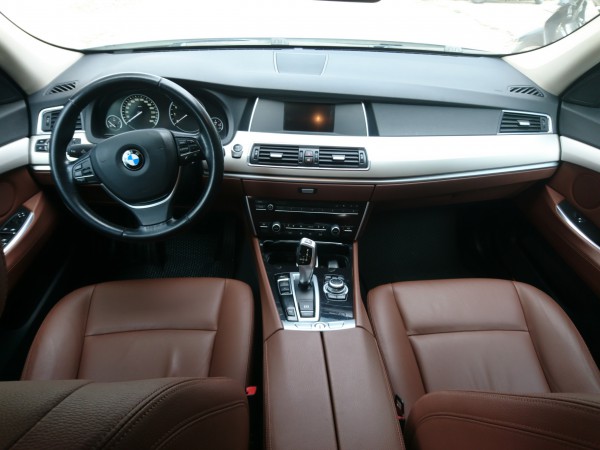 BMW 528 GT 2014 màu trắng nội thất nâu