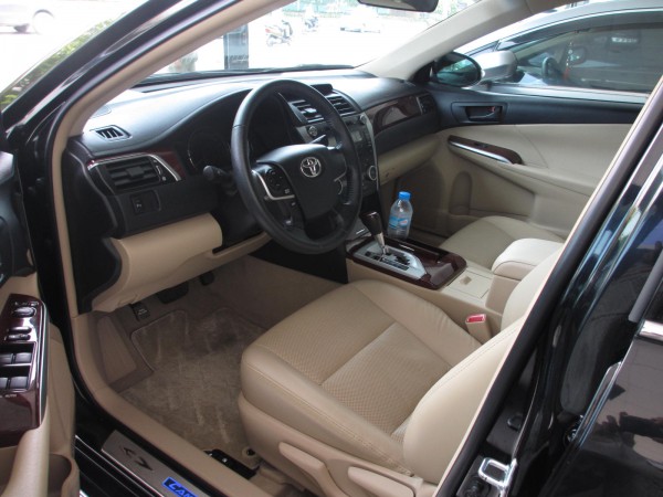 Toyota Camry TOYOTA CAMRY 2.0E .sản xuất 2013,