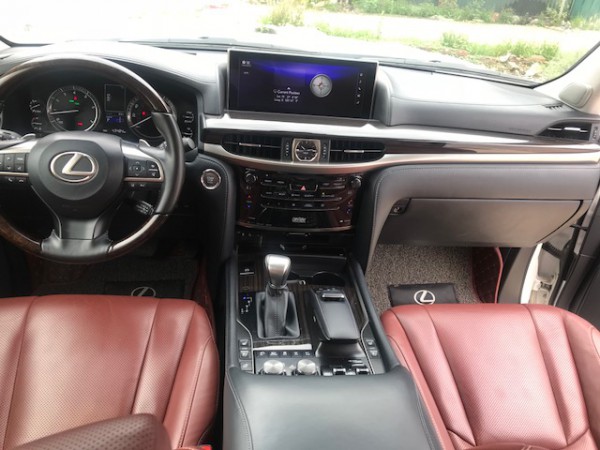 Lexus LX 570 Lexus LX570 Biển 2016