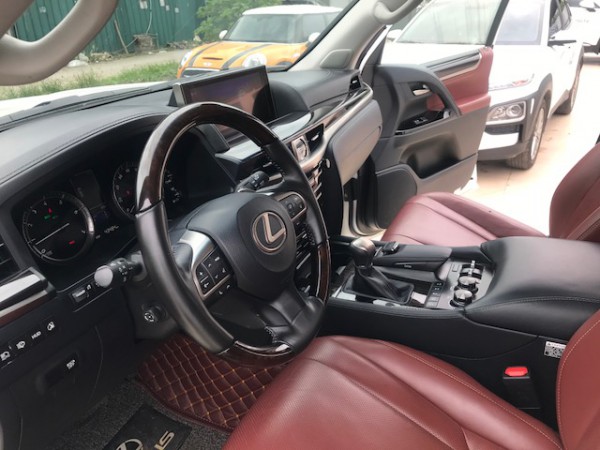 Lexus LX 570 Lexus LX570 Biển 2016