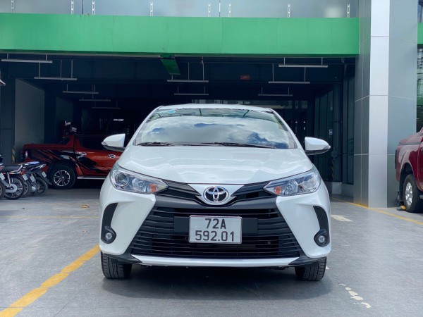 Toyota Vios Cần bán xe Toyota vios E số tự động sản