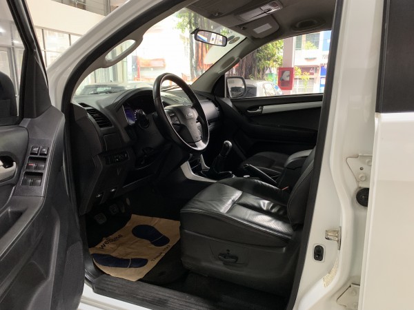 Isuzu D-Max LS 2.5L 2 cầu số sàn, 2017, nhập Thái