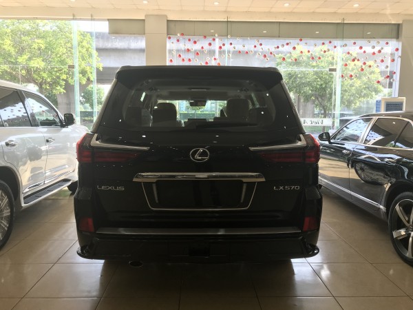 Lexus LX 570 Lexus LX570 Super Sport sản xuất 2018