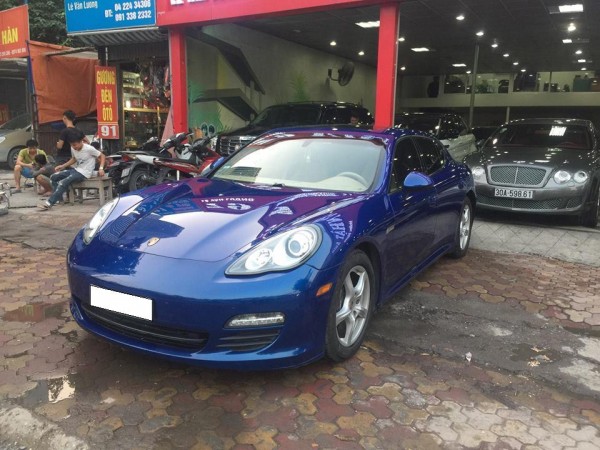 Hãng khác Việt Nhật Auto bán xe Porsche Panamera