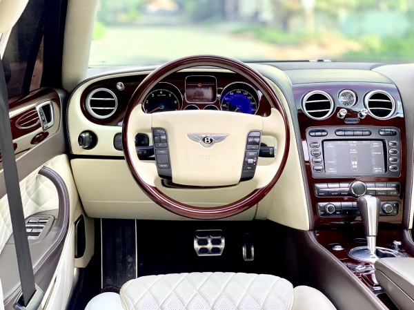 Bentley Continental Flying Spur ĐK 2007