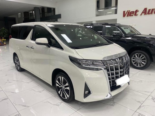 Toyota Land Cruiser Toyota Alphard Executive Lounge model 22