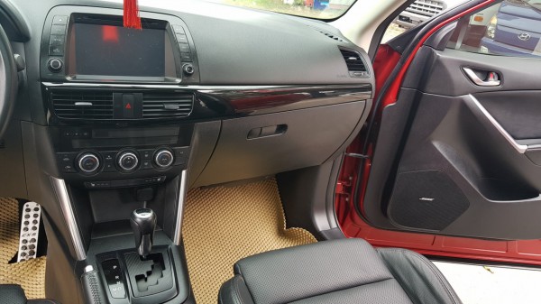 Mazda CX-5 Cần bán Mazda CX5 2.0 4x4 màu đỏ 2015