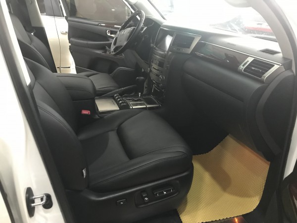 Lexus LX 570 Bán Lexus LX570 nhập Mỹ,màu trắng 2015