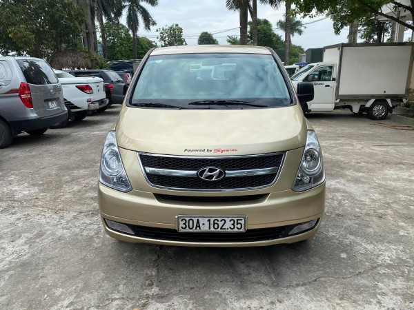 Hyundai Grand Starex Bán xe 9 chỗ Hyundai Starex đời 2010