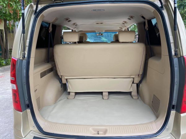 Hyundai Grand Starex Bán xe 9 chỗ Hyundai Starex đời 2010