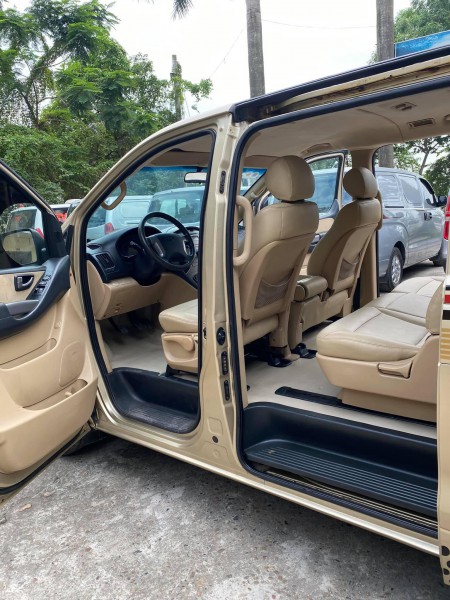 Hyundai Grand Starex Bán xe 9 chỗ Hyundai Starex đời 2010