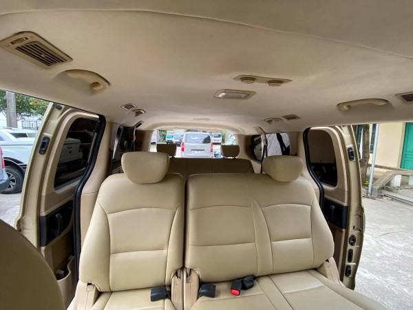 Hyundai Grand Starex Bán xe 9 chỗ Hyundai Starex đời 2010