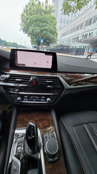 BMW 530 Bán nhanh xe BMW 530i luxury - Sx 2019