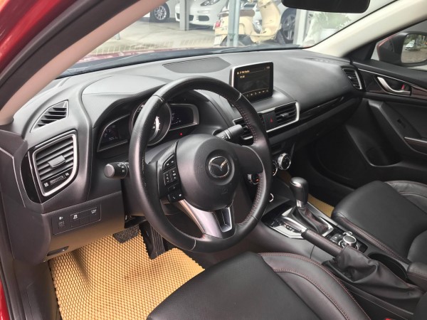 Mazda 3 Sedan 1.5L 2016