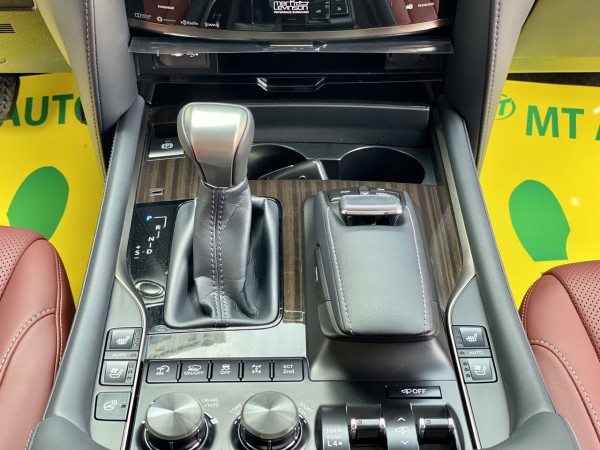 Lexus LX 570 sản xuất 2020 nhập Mỹ giá tốt