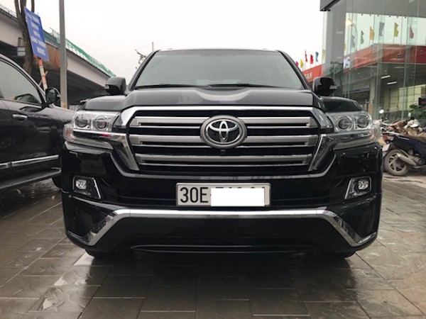 Toyota Land Cruiser Bán Landcruiser VX 2017